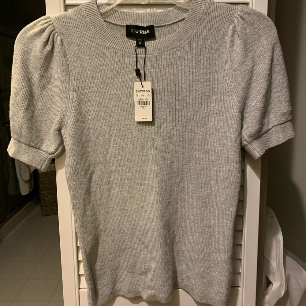 NWT Express Grey Short Puff Sleeve Sweater
